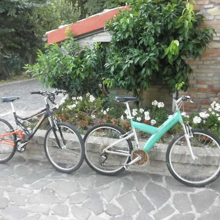 Couette-café Madonna Degli Angeli *